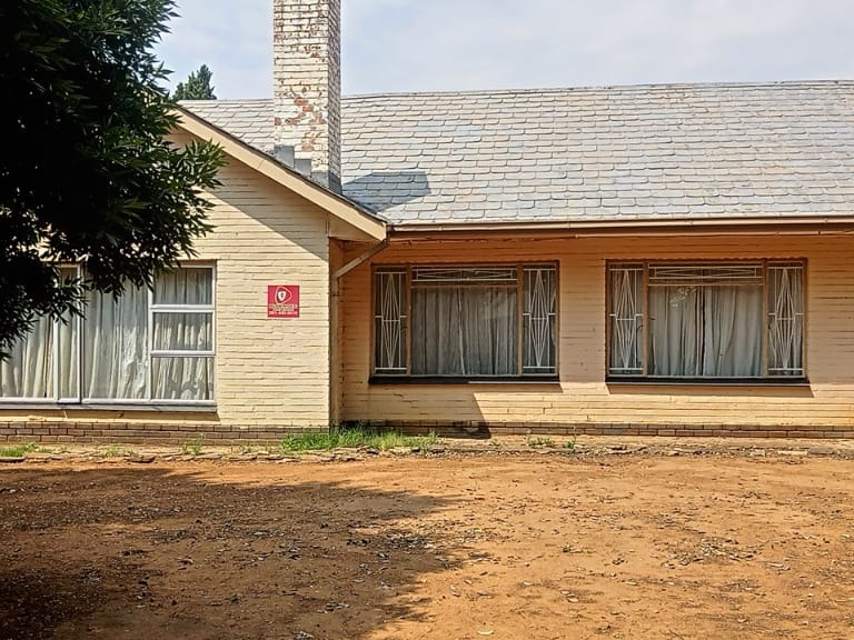 To Let 4 Bedroom Property for Rent in Universitas Free State